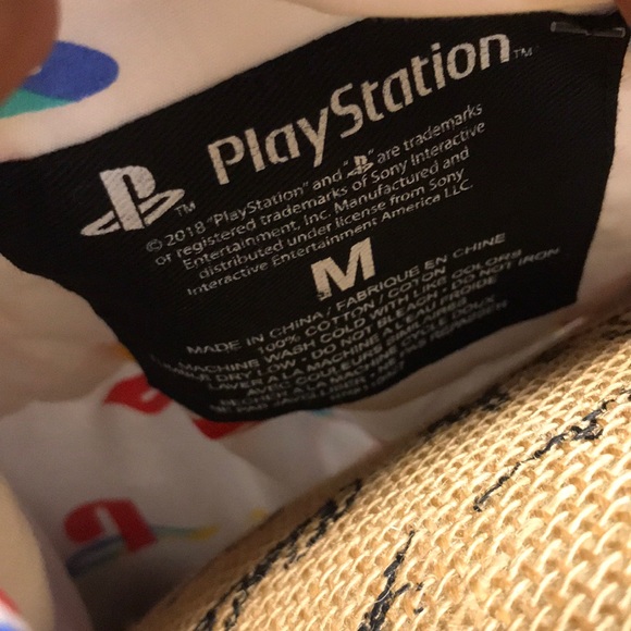 Men’s PlayStation Logo Button Down Shirt M - Picture 6 of 6